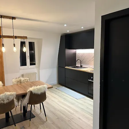 Le Nid De La Cathédrale Apartamento *